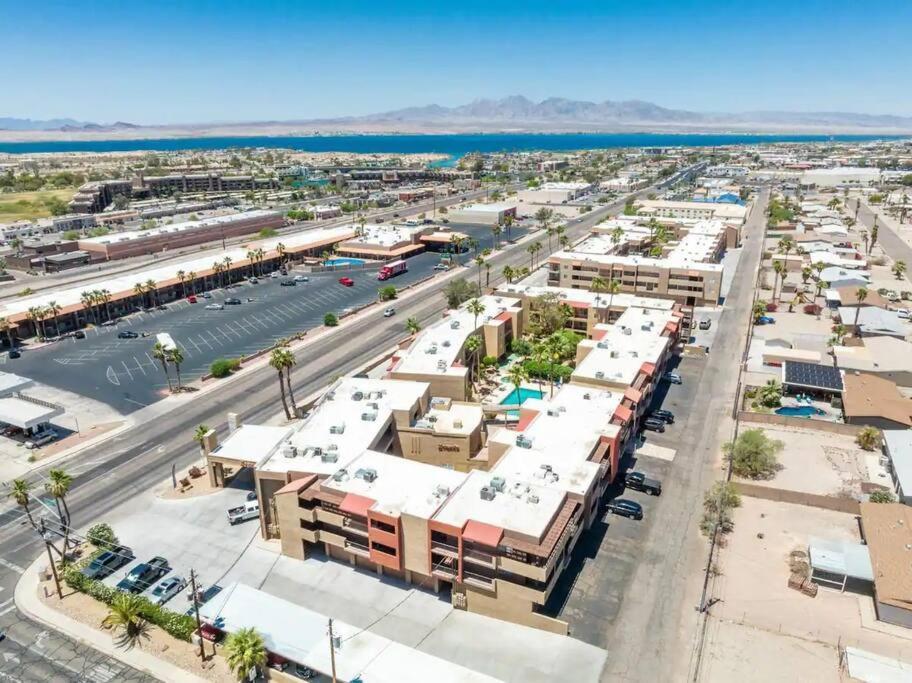 Pool King Lake Suite-Walk To Dt & Lake! Lake Havasu City Buitenkant foto