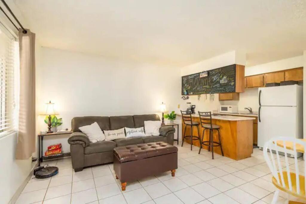 Pool King Lake Suite-Walk To Dt & Lake! Lake Havasu City Buitenkant foto
